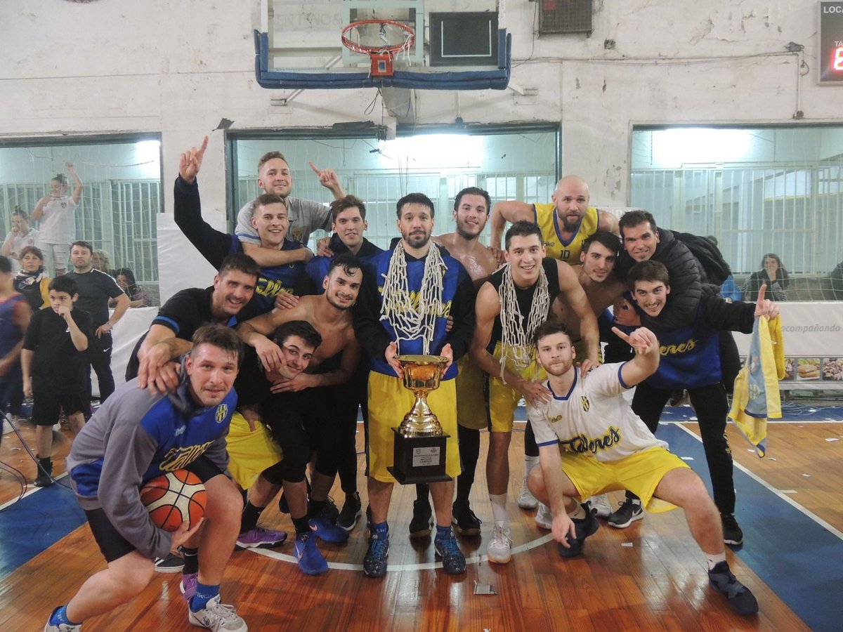 Talleres de Villa Gobernador Gálvez se coronó campeón de la Copa Santa Fe de básquet. 🏀🏆 | bit.ly/2WE7hLe