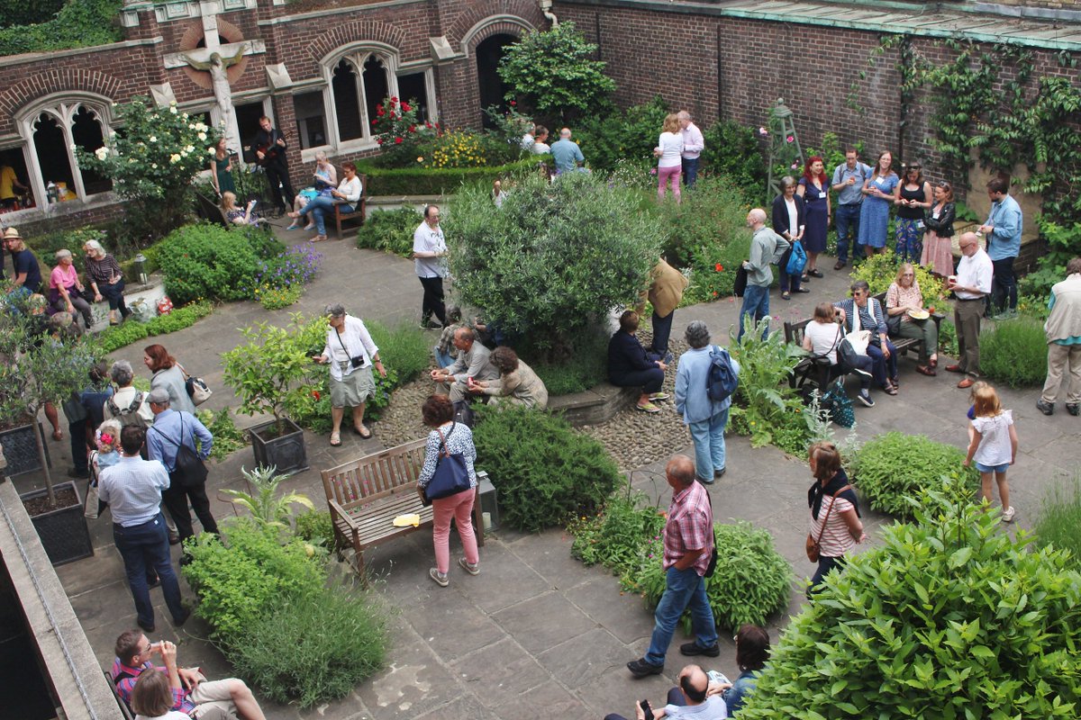 StJohnsGate's tweet photo. Just one week to go until our royal garden party with live music and regal drinks! 5-9pm Saturday 8th June.
ππ»πΆπ₯
@OpenSquares Weekend tickets are on sale at the Museum now and tickets will be available on the gate for entry solely to the garden party. #OGSW https://t.co/irNGWon1YW