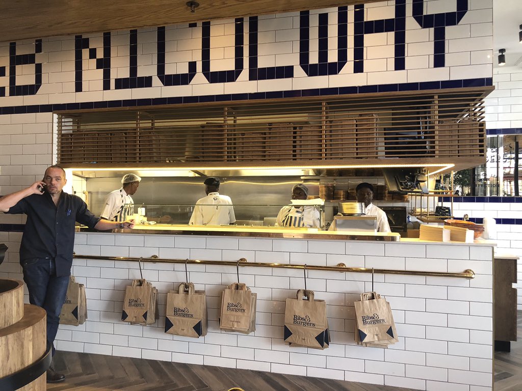 GlamFoodieZA's tweet photo. #RibsandBurgersZA Delicious burgers, BYO No Corkage, stylish interior. Now available at Nicolway Bryanston...we’ll drink to that! 🥂 https://t.co/VoTk2fIvCu