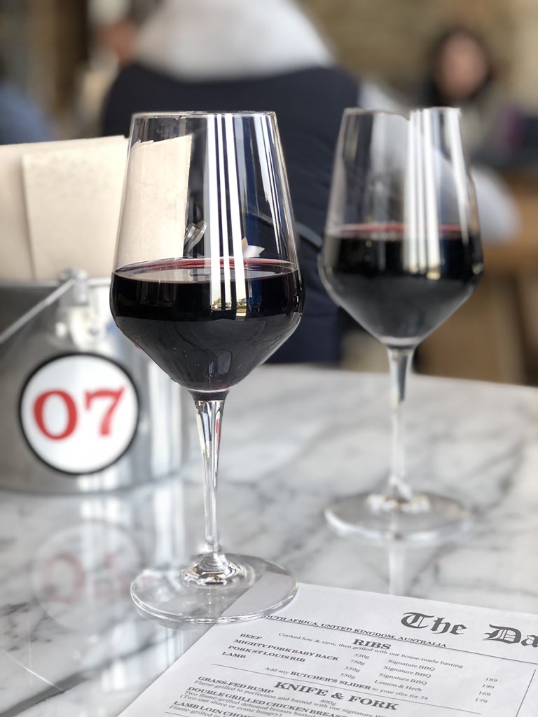 GlamFoodieZA's tweet photo. #RibsandBurgersZA Delicious burgers, BYO No Corkage, stylish interior. Now available at Nicolway Bryanston...we’ll drink to that! 🥂 https://t.co/VoTk2fIvCu