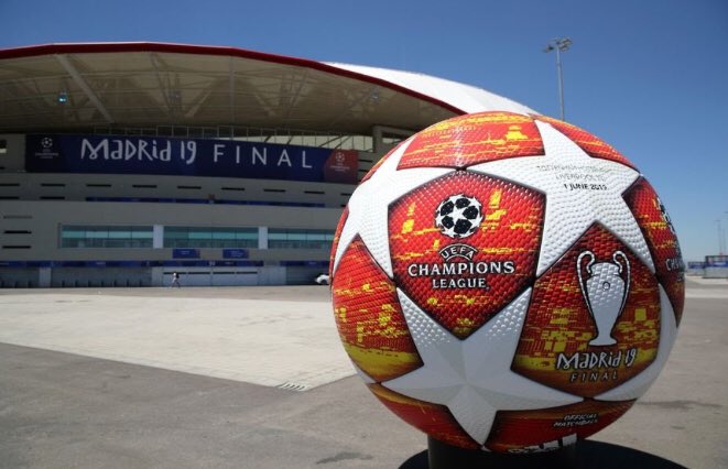 LieserPaul's tweet photo. Insane day of sports is upon us, unprecedented moments in #STL. 

2pm: #ChampionsLeagueFinal 

7:15pm: #Blues in Stanley Cup AND #Cardinals host bitter rival Cubs in St. Louis. 

All the while the #CricketWorldCup &amp; so much more happening. 

Delicious 😋 https://t.co/Z2jMiB8rVL