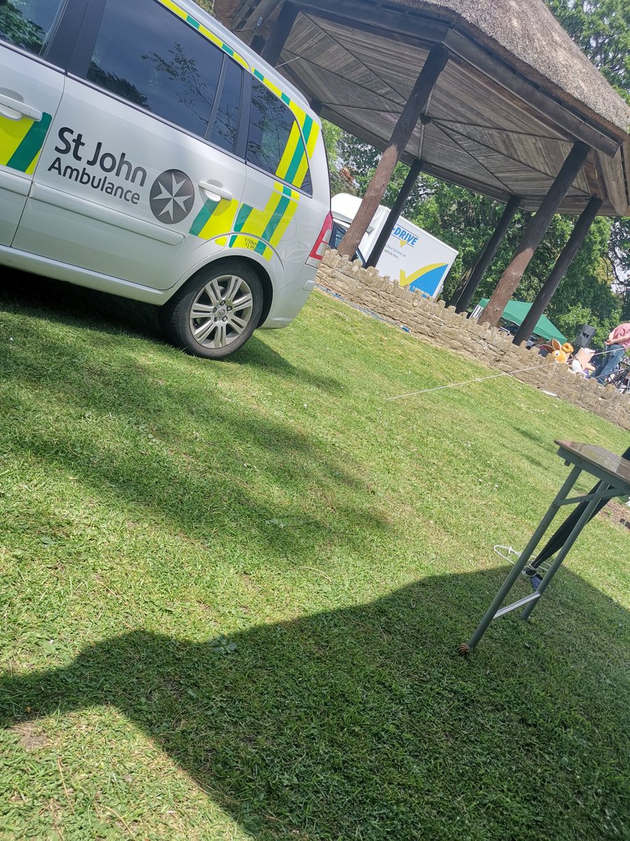 Trip today to Frome Carnival Funday today, enjoying the sun ☀️ <a href="/stjohnambulance/">St John Ambulance England</a> #MySJADay