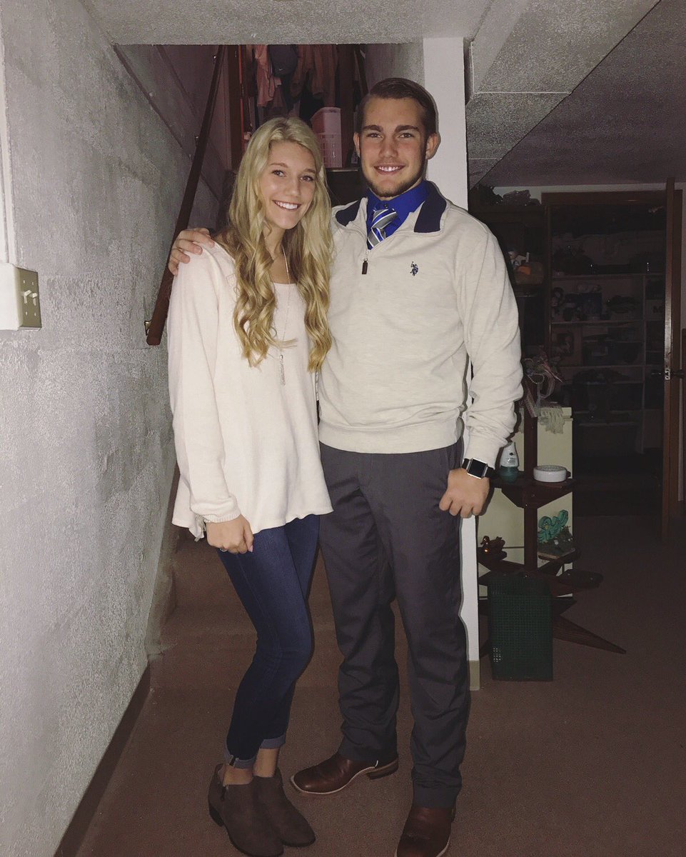 Happy Birthday to my favorite sister!! 🎂🎉🎂