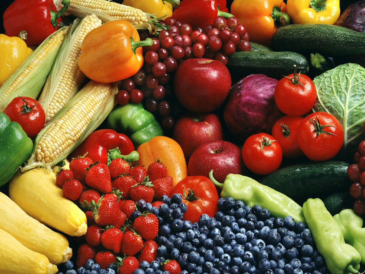 innoseal's tweet photo. June is National Fresh Fruit &amp; Vegetables month,  perfect time to start incorporating more into our diets! Be sure to keep them fresh with #Innoseal 🍎🍊🍏🍋🍒🍇🍉🍓🍑🍈🍌🍐🍍🍆🍅! #SealOn https://t.co/mgepFYWqyf