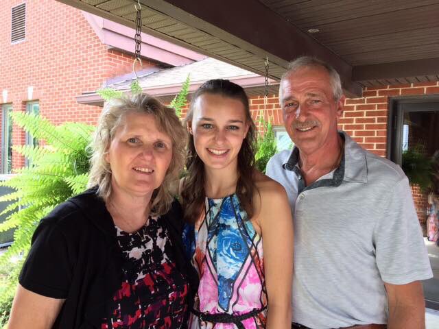Kelli Determan <a href="/kdeterman5_/">Kelli Determan</a> from Belleville East High School has been selected to receive the St Louis - University of Tennessee Alumni &amp; Friends Chapter's $1000 scholarship for 2019/20. This is the Chapter's first ever scholarship to be awarded.