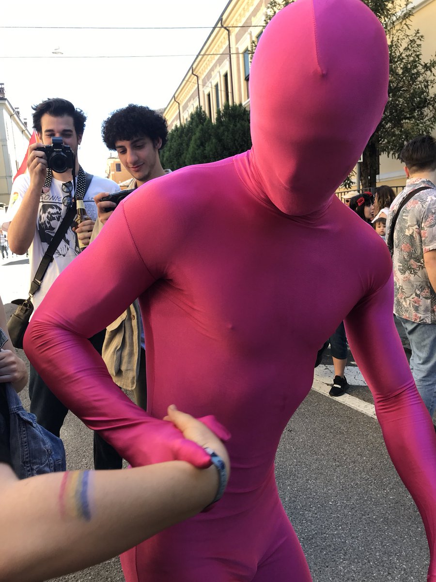 luci69dc's tweet image. #modenaPride