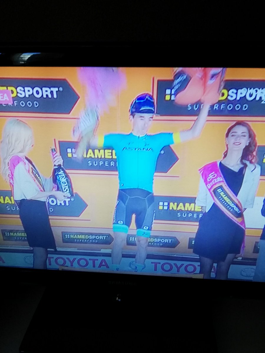 Ya no me aguanto más...lo tengo que decir... Pues eso que las mentes pensantes que dirigían el último año la Fundación Euskadi (euskaltel) decían que en Euskal Herria no había futuro para un equipo World Tour. En fin vosotros mismos sacar conclusiones. Menuda visión de futuro...