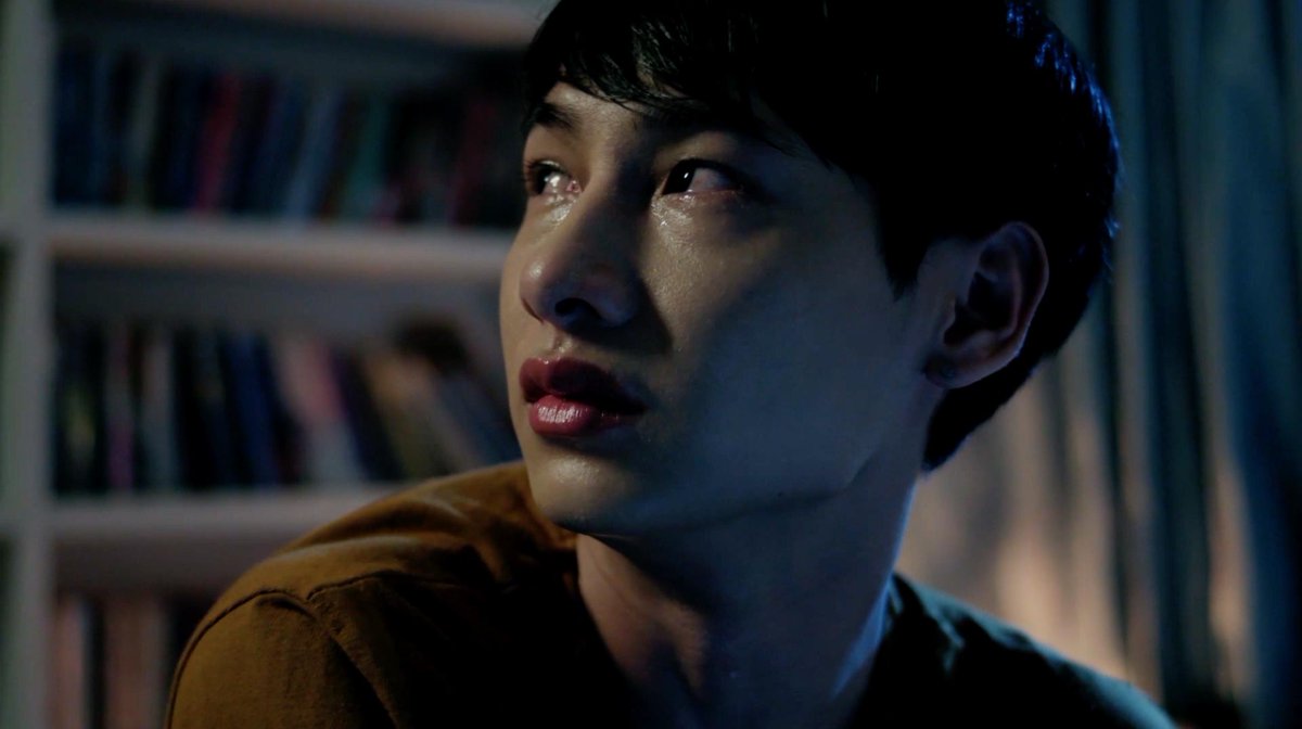 GMMTV's tweet photo. อยากบอกอะไรหลังดู #ทฤษฎี��ีบเธอ ตอนแรกนี้?
#GMMTV https://t.co/mflS9wiStN