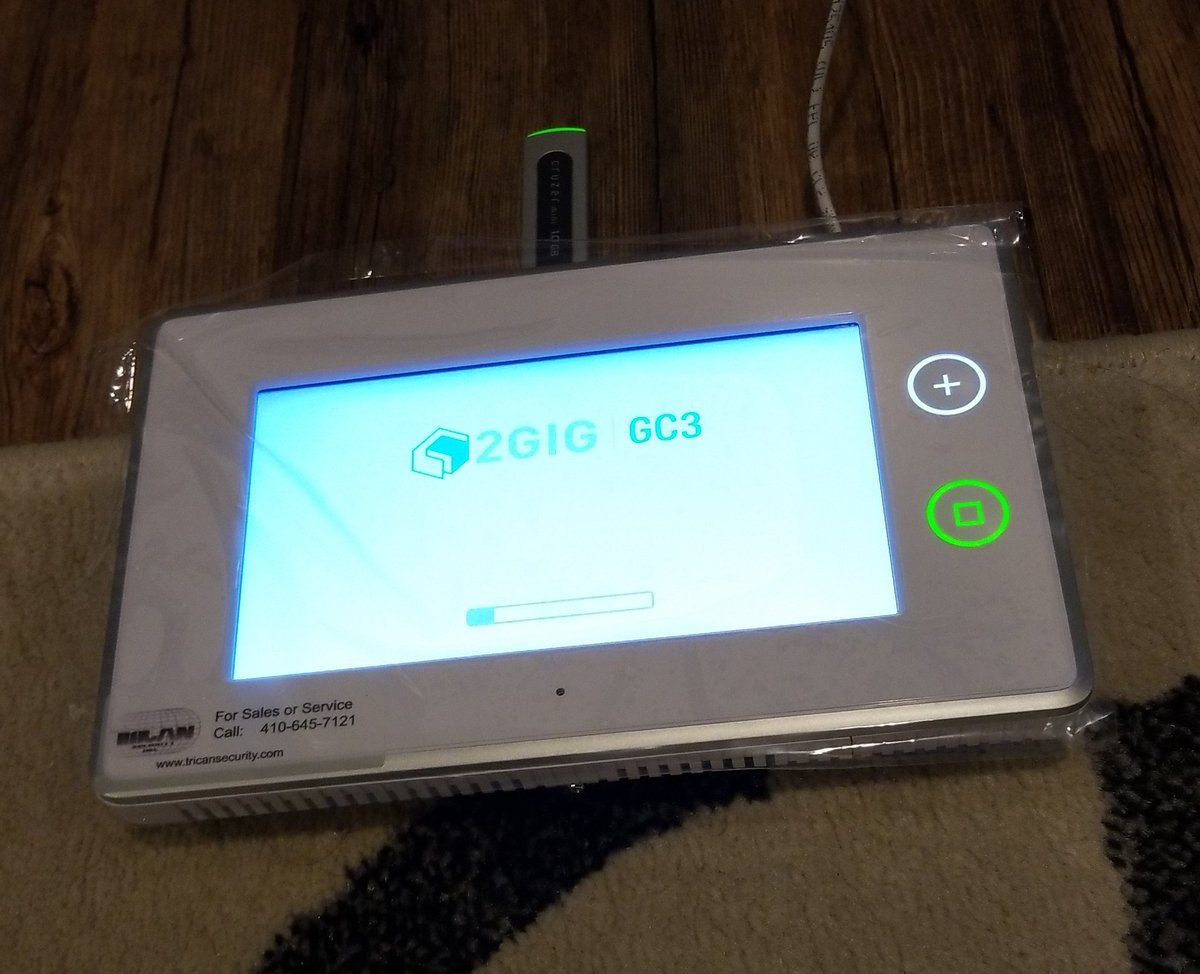 Updating a few GC3 panels to the latest firmware before they start their tour of duty.  The USB port addition in the 2GIG GC3 was brilliant. #2gig #SmartHome #HomeSecurity #alarm #gc3 #nortek #intrusionalarms #security #zwave #alarmpanels