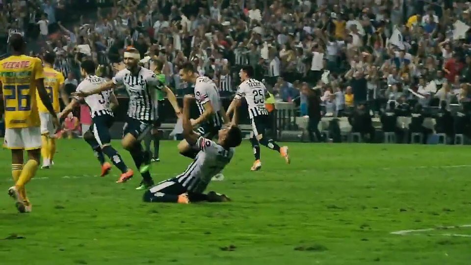 _davidnarvaez's tweet photo. Hoy exactamente hace un mes logramos la segunda hazaña futbolística más grande en el fútbol regio, ganarle la revancha en una final a tu clásico. La primera fue cuando los descendimos y murió Tigres de la U.A.N.L. porque finales habrá muchas, pero descensos no. https://t.co/X0CLTNkhUc