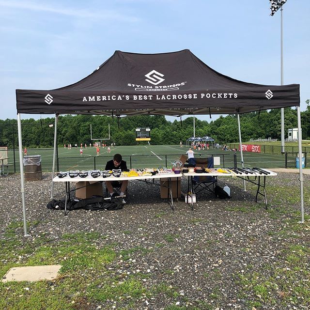 Stylin_Strings's tweet image. Come by and check us out @topofthebaylacrosse #Summershowcase.
#sslax #laxlife #stringing #lax #Lacrosse #laxislife #growthegame #sports #Lacrosslife
#nikelakota #nikelunarelite #work
#nikeceo #stxlacrosse #underarmour #workout #maveriklacrosse #fit… bit.ly/2Mp0KAl