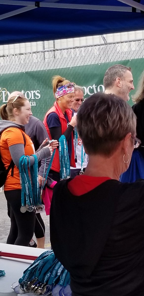 boncox12's tweet photo. When your family doctor is at the finish line of the Doctor's Nova Scotia Youth Run a 7yr old gets excited! #ThisIsFamilyMedicine #MyDocRocks #CapeBreton @Doctors_NS @RagerRoo https://t.co/97pRrlpc1Z
