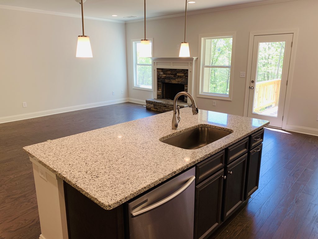 HardemanComm's tweet image. Recently finished 2-story Craftsman home in Dawsonville, GA facebook.com/12432882478894…,  propertypanorama.com/instaview/fmls…