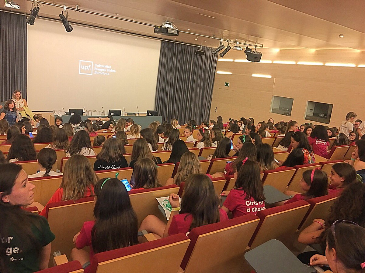 marisaruizher's tweet image. Más de 240 niñas, 67 mentoras y 45 jurados en la @UPFBarcelona para vivir la gran fiesta tecnológica del año.Enhorabuena a todas por vuestros proyectos.Women in #STEAM! @TechnovationCat @ciberespiral @BibliotequesBCN 

#TechnovationChallenge #TechnovationCAT #Girls4Change