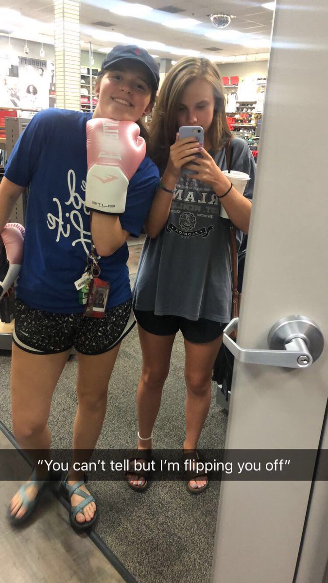 S18Meghan's tweet photo. Happy birthday                 to you @callahan_figgs love ya girl, have the best day💕 https://t.co/cspaVls1ma