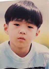 JustBeMagda's tweet photo. In honor of Children's Day here it is !!!!
Me and Jaeyoung as babies ๐ฅฐ๐ถ
#FuseSelcaDay #ONFSelcaDay #ONF #์จ์ค์คํ https://t.co/IyA4FhyErf