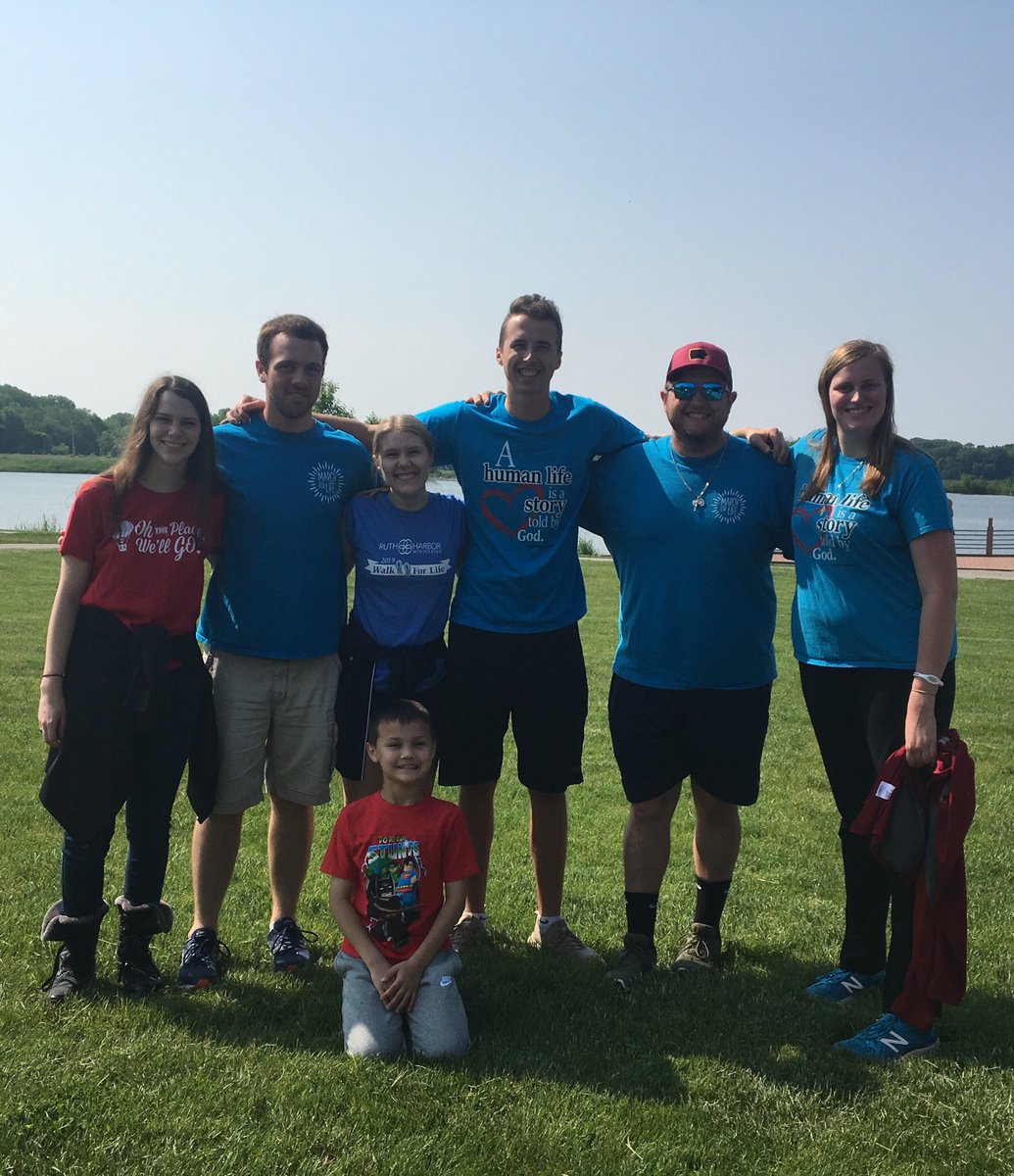 ISUSFL's tweet photo. Awesome Walk for Life with @ObriaMedical 😊 Pro-love. Pro-woman. Pro-life 💕 https://t.co/AucxSHwxHP