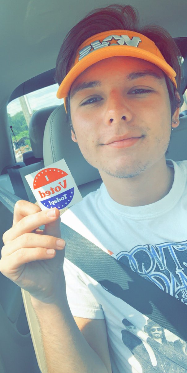 EvanBushart's tweet photo. What better way to celebrate the start of #PrideMonth than getting out & voting?! #CongerForMayor #ScottforJXN https://t.co/hRJWE6UQQ1
