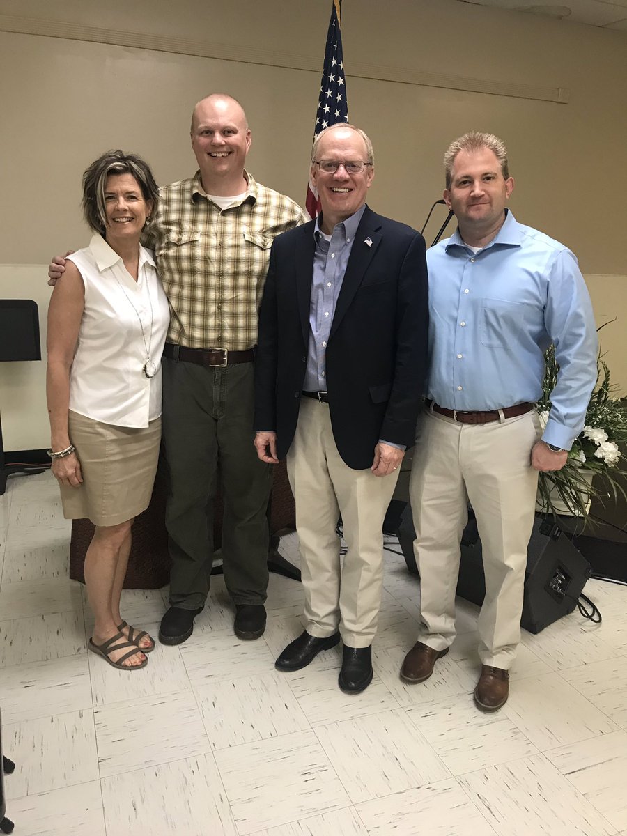 TerriLynnWeaver's tweet photo. First Saturday Sumner GOP this am. Thank you to all who came to hear why Tennessee is Topsπ #citizensengaged @WilliamLamberth @JohnnyGarrett4 @JohnRoseforTN @tnhousegop https://t.co/YKOPG0S71h