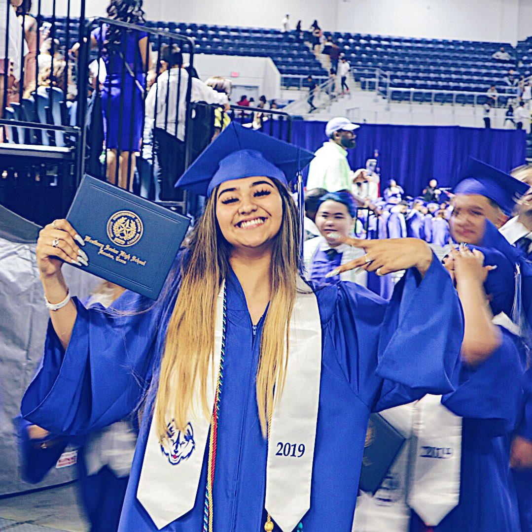 HISD_Outreach's tweet photo. @WHS_HUSKIES @_WHS2019
What matters now is the work you put into your life.
#WHSBlueprint @HuskyOutreach https://t.co/aECKfXSSzK