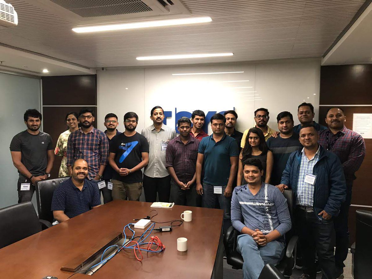 way2datta's tweet photo. Today, we once again witnessed another chapter of "Grow as software person" series by #PuneSoftwareCraftsmanship members facilitated by @jimjose02273720 and @hemantpande .
#softwaredesign #CleanCode #CleanCoder #Meetup #Pune #craftsmanship #Craftsperson https://t.co/PvMk4I9Jb7