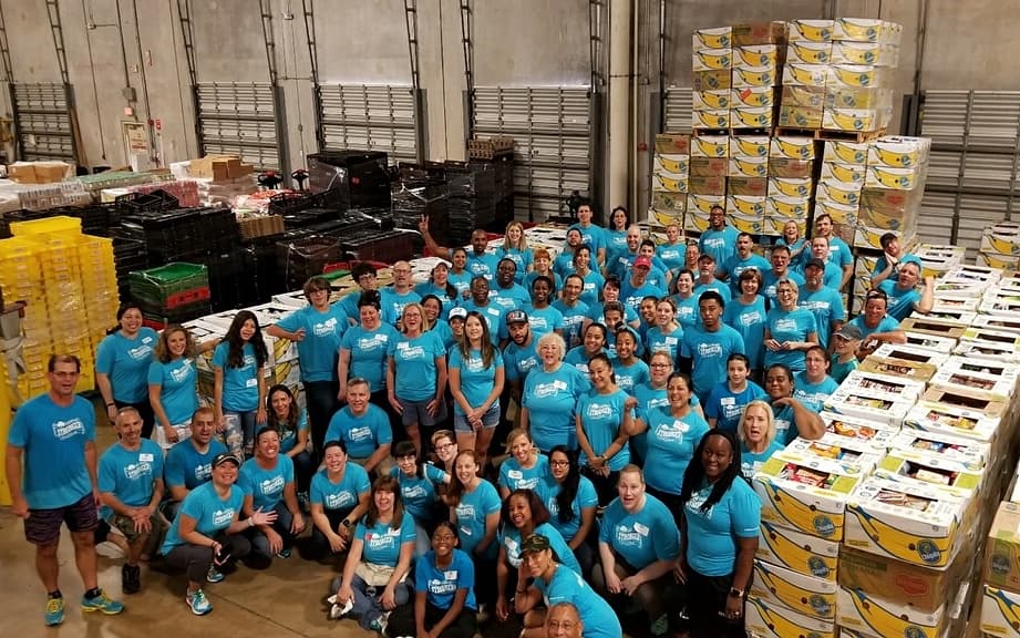 FeedingSouthFL's tweet image. JM Family Day of service closes out their "Spring Into Giving" Campaign, raising $55,000+ (330,000 meals)! With 150 executives, associates and their families, they sorted &amp;gt;80,000 lbs. in 3 hours! Thanks for all you do. Together, we're #FeedingSouthFlorida!