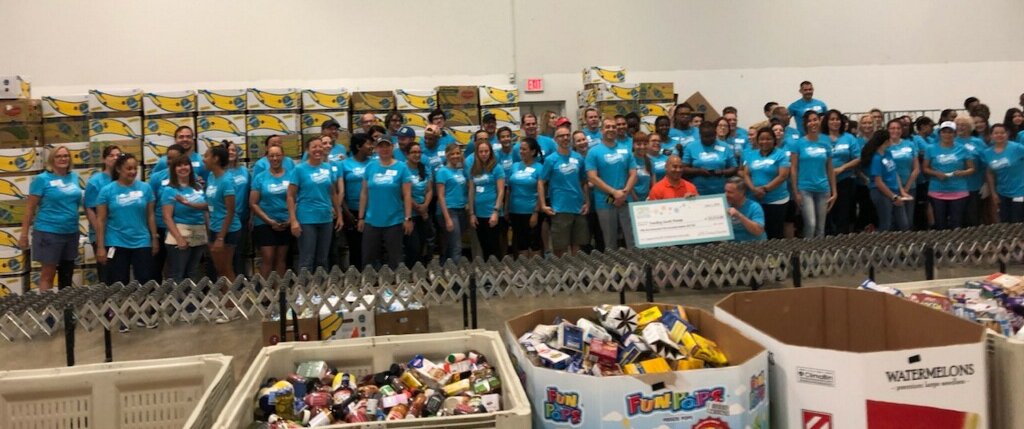 FeedingSouthFL's tweet image. JM Family Day of service closes out their "Spring Into Giving" Campaign, raising $55,000+ (330,000 meals)! With 150 executives, associates and their families, they sorted &amp;gt;80,000 lbs. in 3 hours! Thanks for all you do. Together, we're #FeedingSouthFlorida!