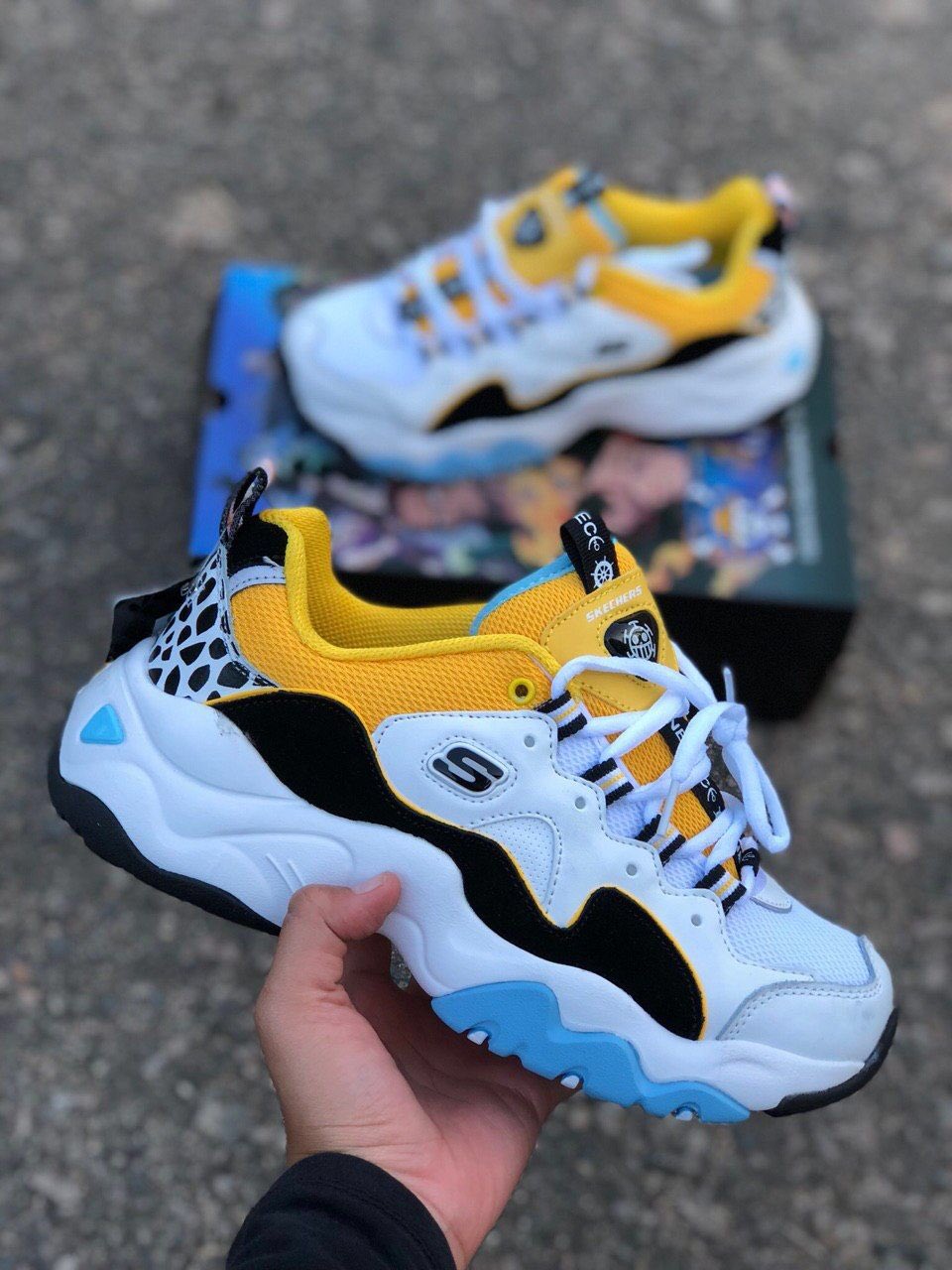 Kasut skechers shop one piece