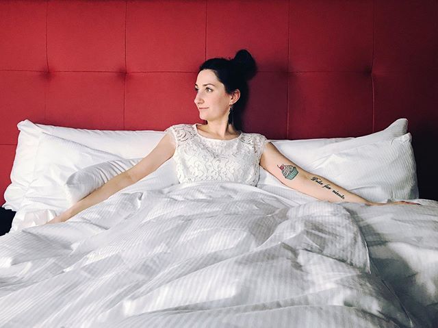 BeePeeLo's tweet photo. See my latest Instagram art! My #honeymoon angel @kaprinski #getaroomyoutwo  @hotellitorni https://t.co/05MA8MGUYh