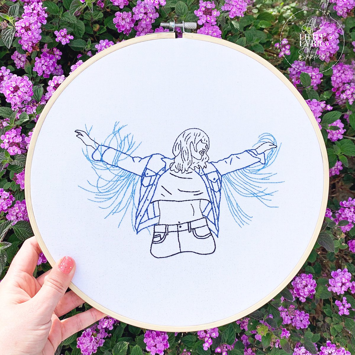 🦋

Here she is fam. The BIGGEST by FAR hoop I’ve ever done! The one that has taken me the absolute longest! We’re talking a whole 25 dayssss. I am so unbelievably proud of her!!

@taylorswift13 @taylornation13 #ME! #MeOutNow #TS7 #WangoTango