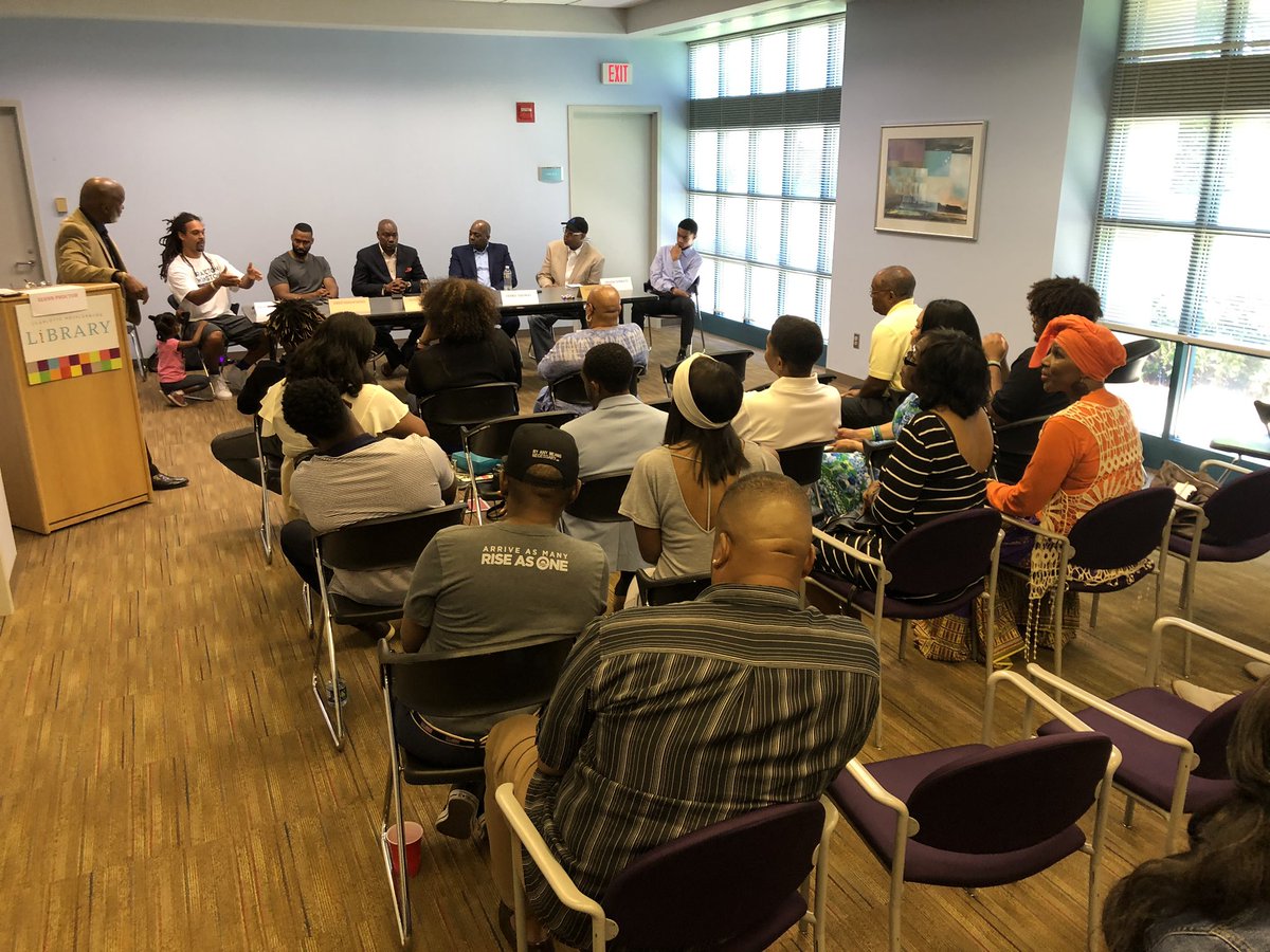 kenlemonWSOC9's tweet image. “It’s our responsibility to show folks another side of who we are”. @caabj_info #inspireblackmen @NABJREG3 #positivereflections @NABJ