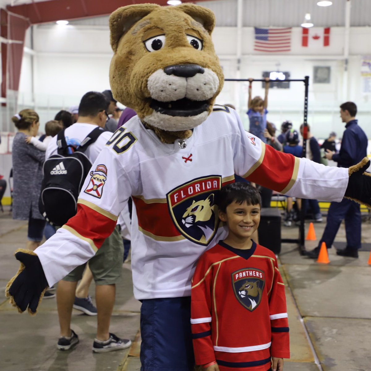 FlaPanthers's tweet photo. #HockeyFest @PanthersIceDen is underway! Stop by before 4 pm. https://t.co/XWOZaLgAY9