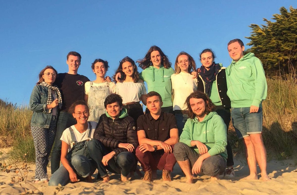 TutoratNantes's tweet photo. Aujourd'hui se termine le week end de transmission du Tutorat Santé Nantes. Le bureau XV a pu nous partager son vécu et nous donner toutes les clés pour l'année à venir.
Nous en revenons plus motivés que jamais 💪

Le bureau XVI https://t.co/6HzO3YmLBp