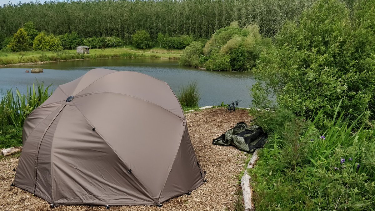 CarpCommando's tweet image. Not fished in nearly two years, was great to be back at it. New lake, New challenge. #Carpfishing #fishing #Nutrabaits #sonik