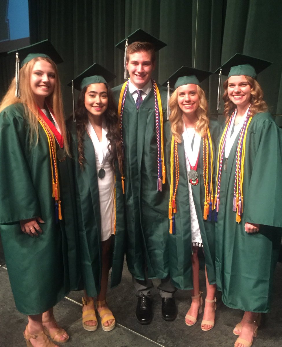 WHS_Westlake's tweet photo. This crew (plus Megan) was outstanding today!!! https://t.co/gkiL9W38sM