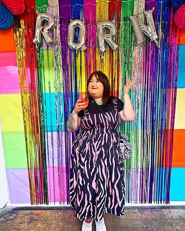 • right queer right now. •
i’m not saying this is the gayest photo i’ve ever taken but it’s pretty fucking iconic. 🏳️‍🌈💜✨ @fashionlovesphotos @laglauk and @galopuk threw an amazing exhibition opening for @rightqueerrightnow at @stourspace yesterday. … bit.ly/2JQJaTA