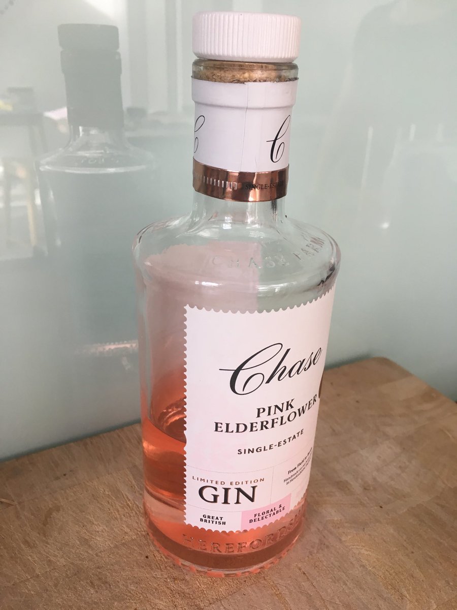 Poor_janet's tweet image. ⁦Have we mentioned to you how much we are enjoying this ⁦@widgetlavin⁩ ? Thank you #GiftOfGin ⁦@K8_Aston⁩ ⁦@ChaseDistillery⁩