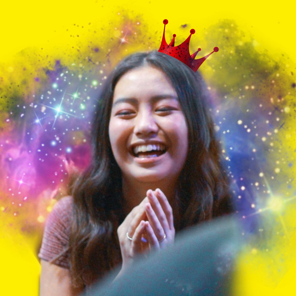glowing_ashley's tweet photo. My dear @ashdlmundo u girl deserve all the happiness this world can offer. Don't lose that smile w/c captured our hearts from the start up to now. Chin up but remain humble and do not let that crown of yours slip. Mahal kita! https://t.co/LKTcn48Xks