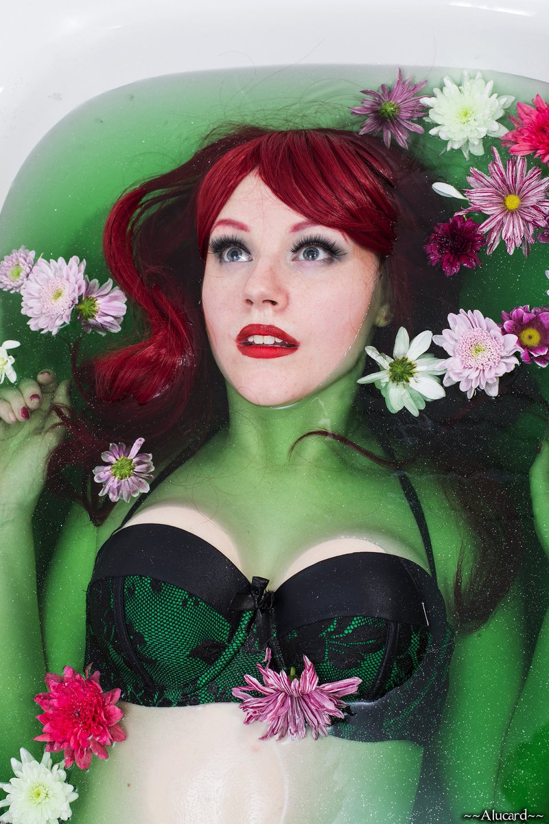 PhoenixSpider_'s tweet photo. This months patreon is Poison ivy!
https://t.co/4P61P2Q6lh
Mix of naked bath time fun and sexy bedroom ivy for the top tier and classic poison ivy cosplay shots for the middle tier.
πΈ alucard photography
#poisonivycostume #poisonivycosplay #bathtimes #bathtime https://t.co/4U7zvas2WK
