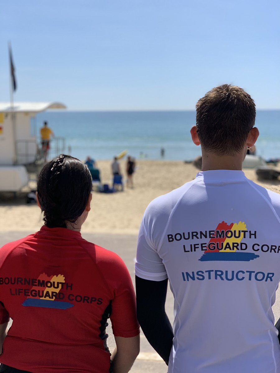 BLGC_Official's tweet photo. Some beautiful weather this morning for our beach training session☀️ Today’s session focused on rescue techniques for conscious and unconscious casualties when using a rescue board. 

If you’re interested and want to get involved then drop us a message to find out more🏄🏼‍♂️ https://t.co/gl1Y7fIEFy