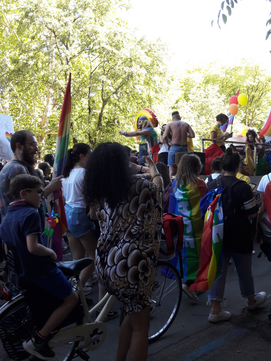 yuzusquerade's tweet image. #ModenaPride  🎉👬🏼👭🏻