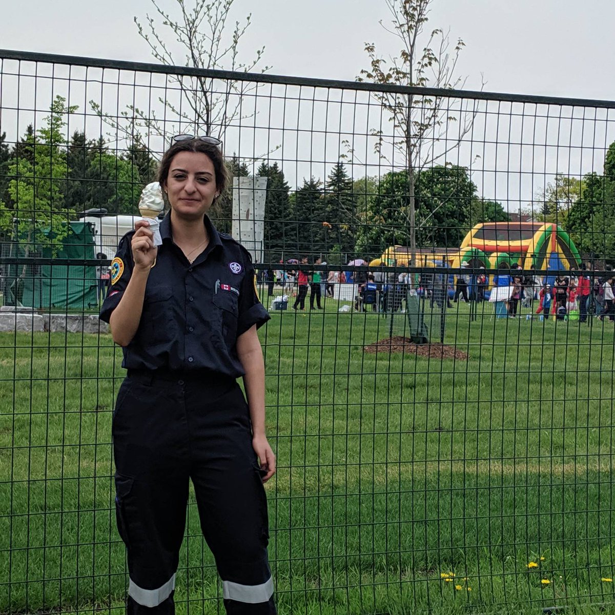 FirstDownsview's tweet image. Enjoying an ice cream at Kennedy Fun Fair. #MedVentsDoStuff #ScoutsCanada