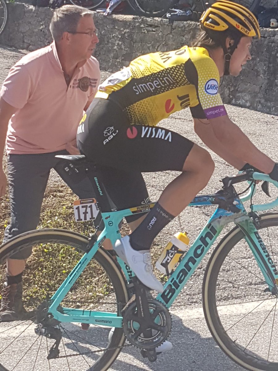 nilliskuh's tweet photo. Geweldig mooie koers gezien #GirodItalia
Wat een gezellig sfeertje en feest in alle dorpjes #crocedaune
Het was genieten in de ☀️ #giroditalia2019
Gelukkig was Suus scherp op t moment dat @rogla mij passeerde aan kop van t pelotonnetje https://t.co/ohq2d4JlSL