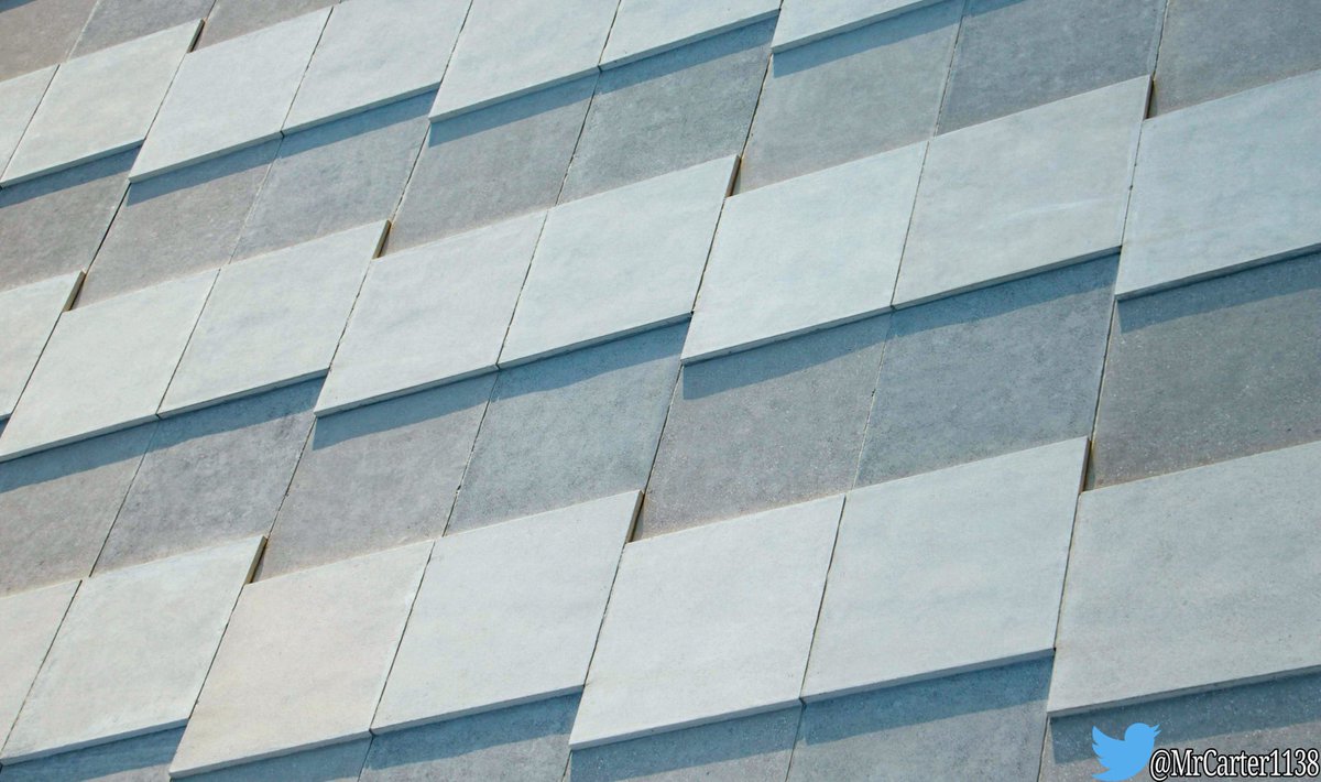 MrCarter1138's tweet photo. *Sin Título*

f/4.5 1/500 40mm ISO100

#streetphotography #Architektur 
#photooftheday #canon #wall 
#Photographie #arquitectura #mx 
#abstractart #fotografía #day #sonne #architecture #lines #eos  #square https://t.co/QoNZKixik3