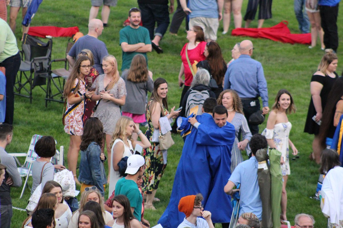 JohnsburgSD12's tweet photo. Presenting the Johnsburg High School Class of 2019! Congratulations!! 🎉 🎓 https://t.co/cYDCPt186c