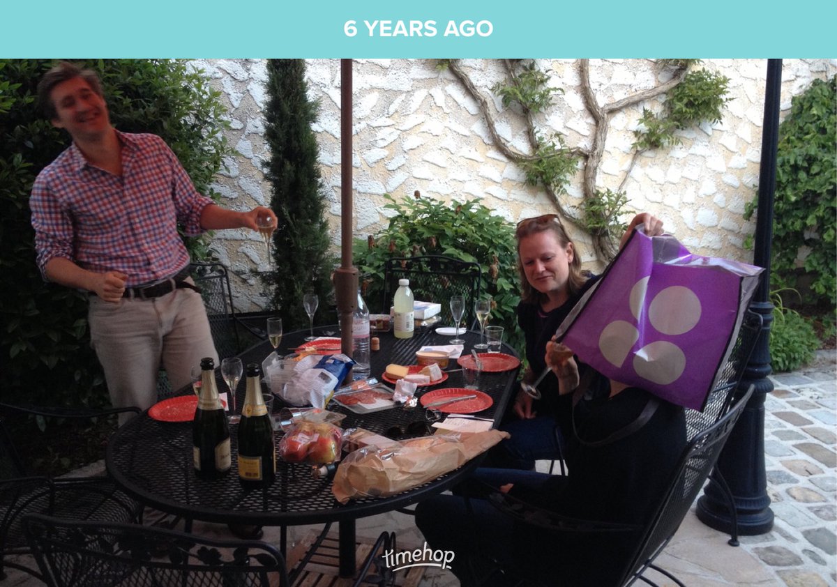 Clangle's tweet photo. Still my favourite champagne tasting 🤣 ⁦@liamreyner⁩ ⁦@will_beasley⁩ https://t.co/9hp8Y2LVlQ
