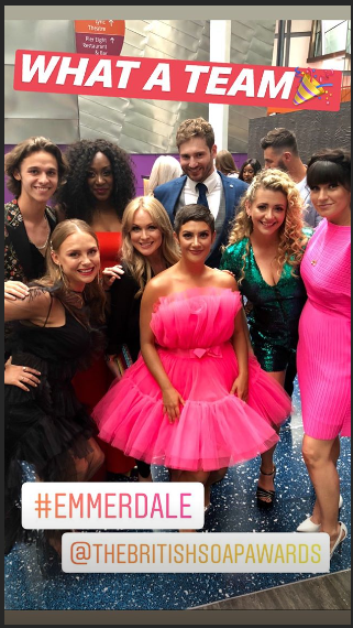 AmyWyattx_x's tweet photo. @JacobGaIIagher @JacobEmmerdaleG @jessiegrant_x  @jessiegrantx_x @Maya_Stepney @maya_stepneyx @jamietate55 @kerrywyatt_x @SexyVictoriaSrp @Barton_Sugden @VictoriaSugden9 @VanessaWoodfie4 @Ness_WoodField https://t.co/6oPn5I74pg