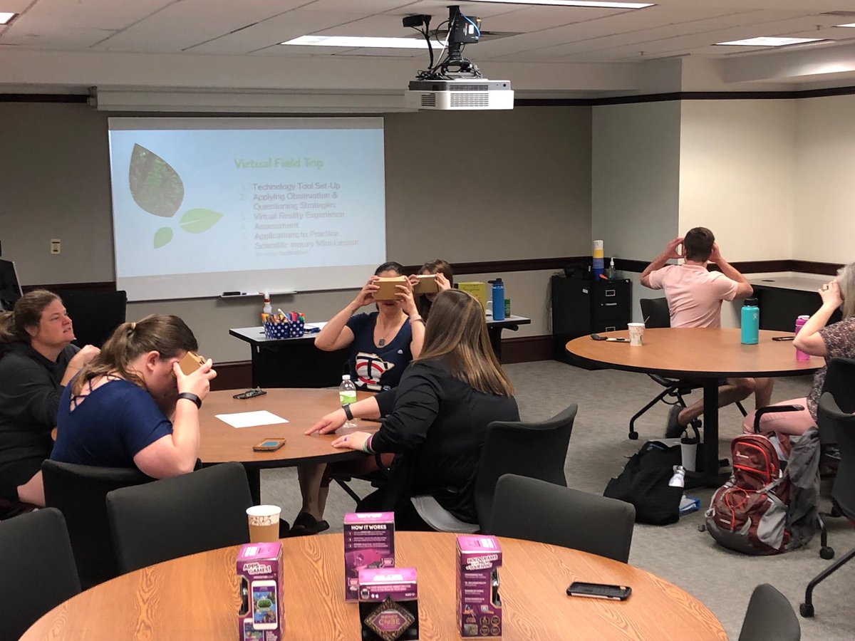 tnwlearning's tweet photo. #Elementary #Science preservice educators explored “How are living and non-living components interdependent in ecosystems?” via #GoogleCardboard #VirtualReality #FieldTrip #edu5370css https://t.co/RjQFqsoCSR