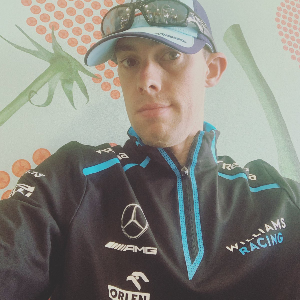 Foggy_36's tweet photo. All new Gear means one thing Training for the new PSGL season begins now the new F12019 program doesn’t release until June 25th but need to be ready for the world doesn’t stop so why should I. This season is my season #breaktimeover #neverstandstill #f1esports @PSGLF7 https://t.co/Y4pAQFd53T