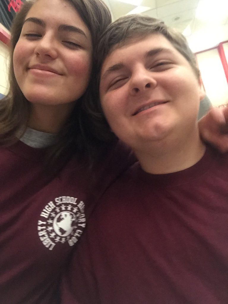 almostatlantis's tweet photo. 2 days later and im still thinking abt your speech..
love you lots lane<3 you are one of the best people ive encountered in this life and im always wishing you the best bud https://t.co/NzUcJj98sr